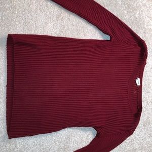 Maroon long sleve